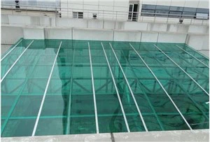 Làmina de policarbonat de protecció UV per a solàrium